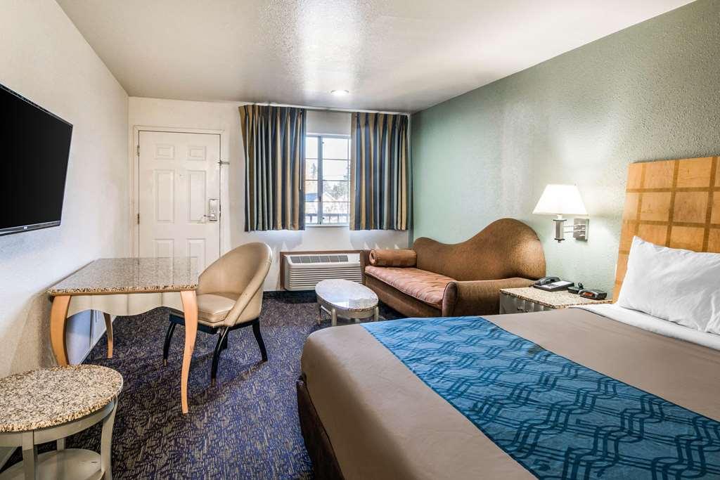 Econo Lodge Portland Airport Ruang foto